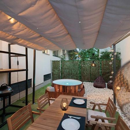 Downtown Hidden Garden With Jacuzzi In Bucharest Apartment Exterior foto